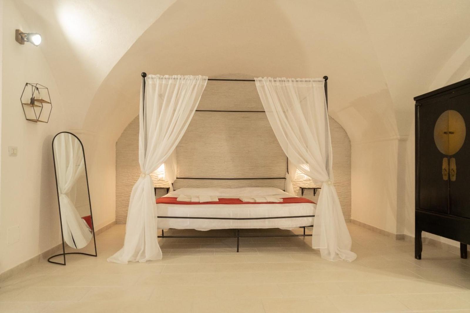 Romantic Suite Centro Storico Галиполи Екстериор снимка